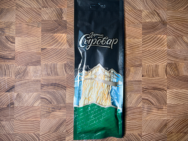 Сыр 60 гр ГОРНЫЙ СЫРОВАР (Паутинка копчёная) в Лосино-Петровском